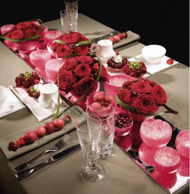 Porta Nova’s Red Noami floral design competition.