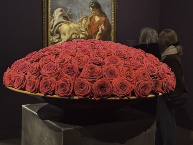 Manfred-Hoffmann-Kunst-palast-Red-Naomi-Porta-Nova-19-1024×768